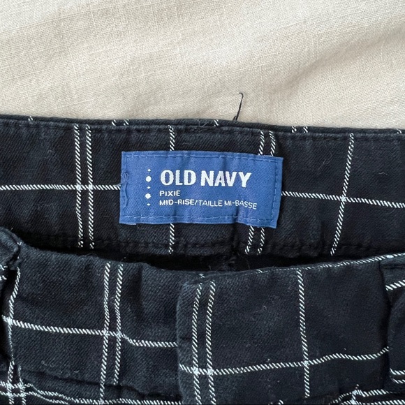 Old Navy Pixie Mid Rise Plaid Pants - Picture 2 of 3